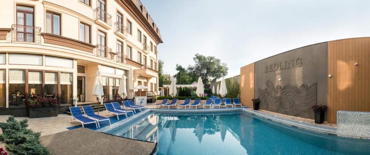 Redling Hotel Odessa Eksteriør billede