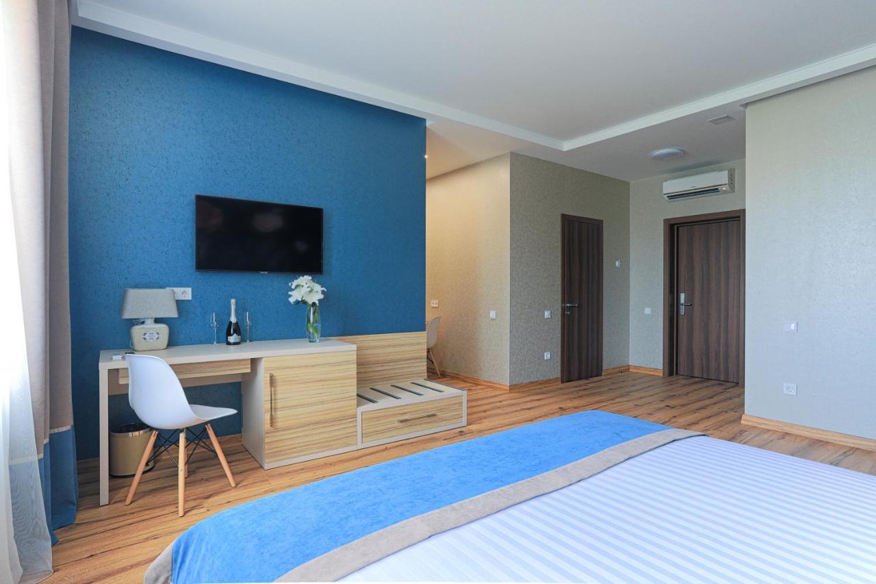 Redling Hotel Odessa Eksteriør billede