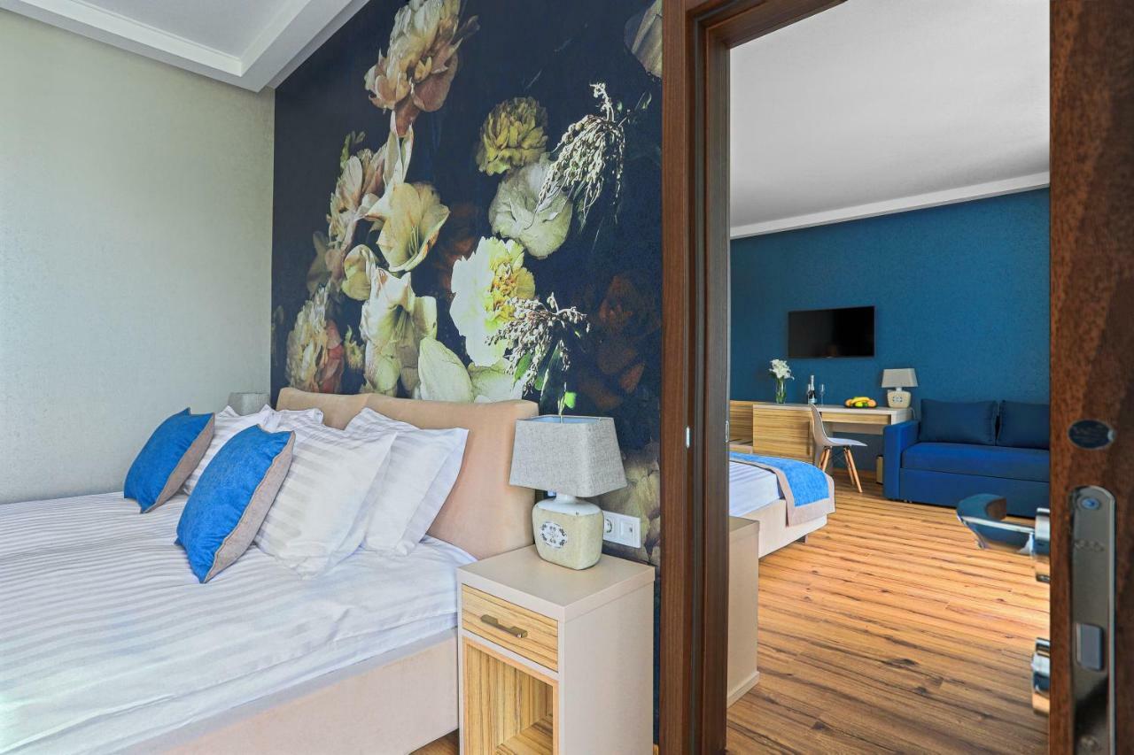 Redling Hotel Odessa Eksteriør billede